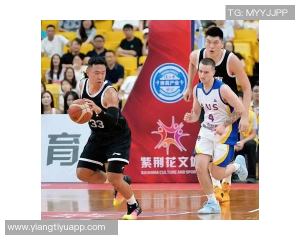 广东全运男篮热身赛大胜澳洲维多利亚焦泊乔与贺希宁双双贡献15分表现出色 广东全运男篮热身赛大胜澳洲维多利亚焦泊乔与贺希宁双双贡献15分表现出色