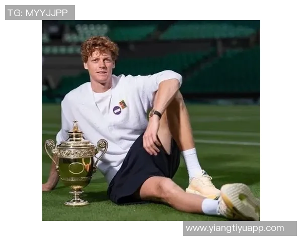 前瓜帅助教盛赞阿隆索未来教练潜力他渴望学习与成长