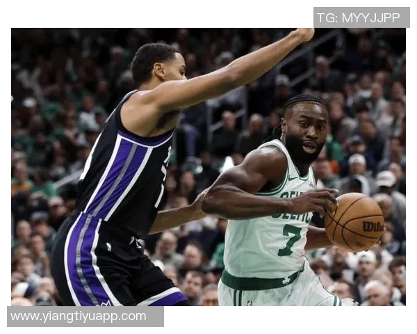 杰伦布朗因病缺阵昨日今日状态回暖将出战湖人比赛